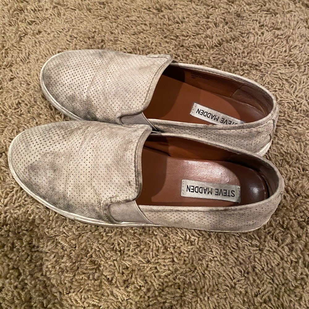 Steve Madden slip on sneakers - Picture 2 of 4